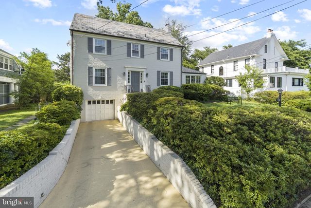 3901 WOODBINE ST, Chevy Chase, MD 20815