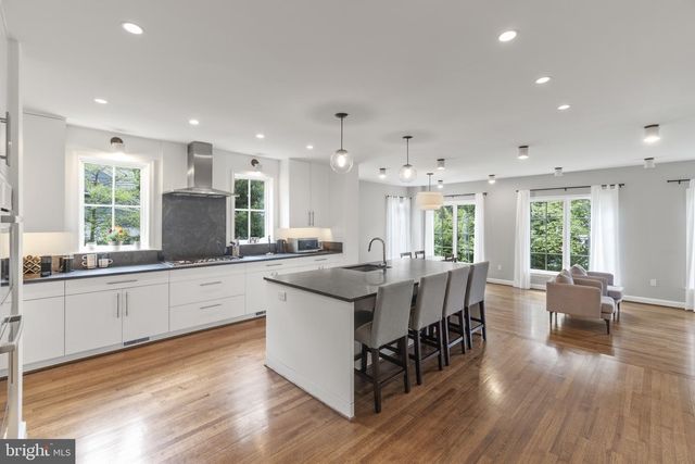3901 WOODBINE ST, Chevy Chase, MD 20815