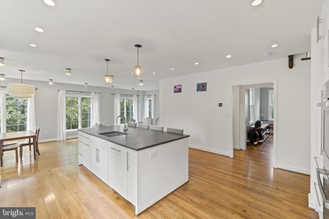 3901 WOODBINE ST, Chevy Chase, MD 20815