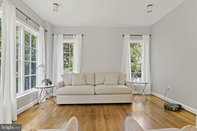 3901 WOODBINE ST, Chevy Chase, MD 20815