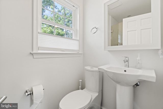 3901 WOODBINE ST, Chevy Chase, MD 20815
