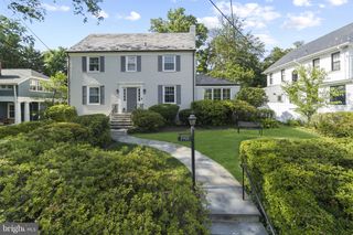 3901 WOODBINE ST, Chevy Chase, MD 20815