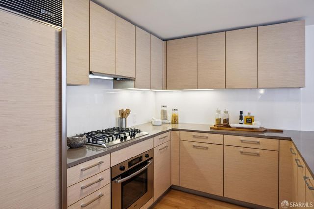 301 Mission Street 5H, San Francisco, CA 94105