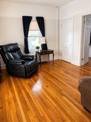 21 Bicknell St, Attleboro, MA 02703