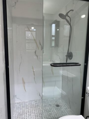 6145 98th St Street 2E, Rego Park, NY 11374