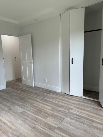 6145 98th St Street 2E, Rego Park, NY 11374