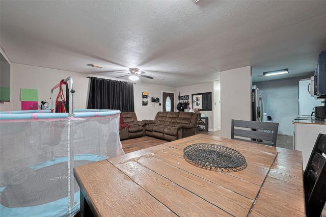 9326 Montgomery Lane, La Porte, TX 77571