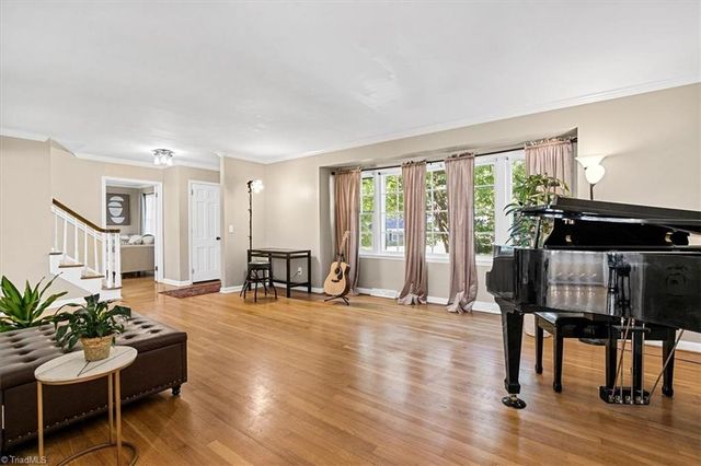 1106 McDowell Drive, Greensboro, NC 27408