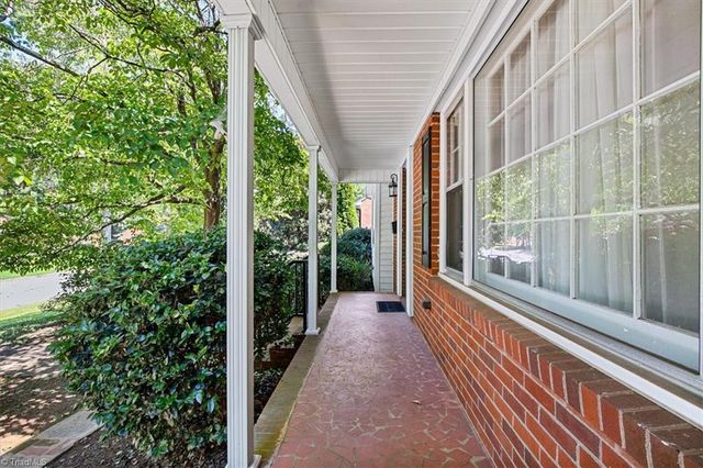 1106 McDowell Drive, Greensboro, NC 27408