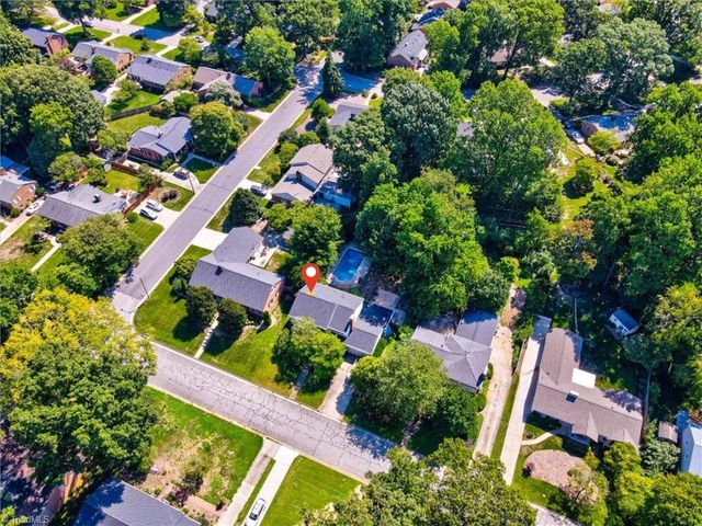 1106 McDowell Drive, Greensboro, NC 27408