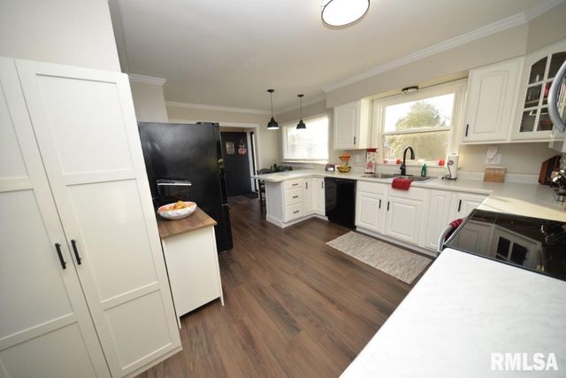 17 HIGHLAND Place, Mt Vernon, IL 62864