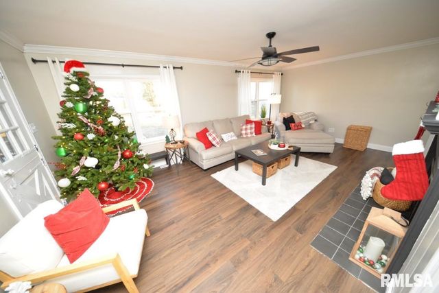 17 HIGHLAND Place, Mt Vernon, IL 62864