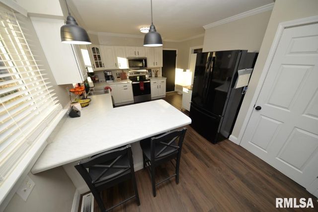 17 HIGHLAND Place, Mt Vernon, IL 62864