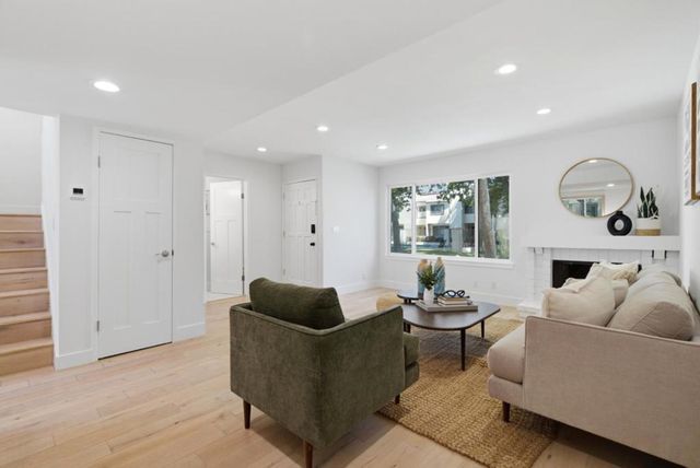 48 Starlite Court, Mountain View, CA 94043