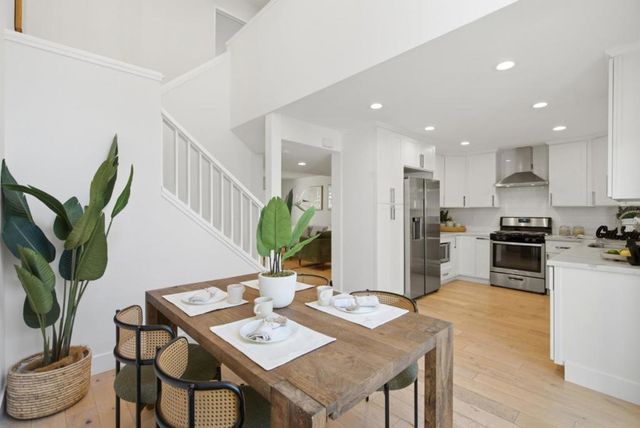 48 Starlite Court, Mountain View, CA 94043