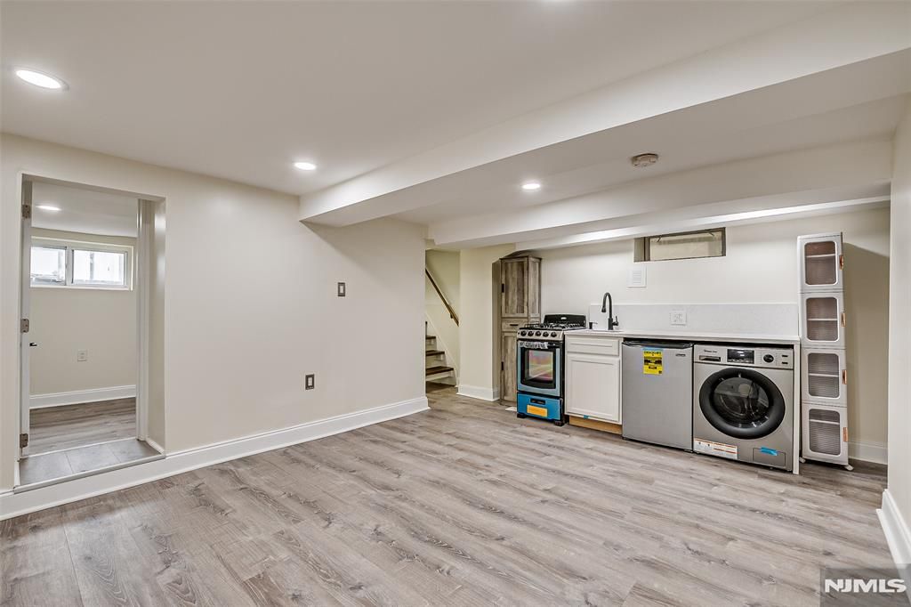 602 Avenue, Bayonne, NJ 07002