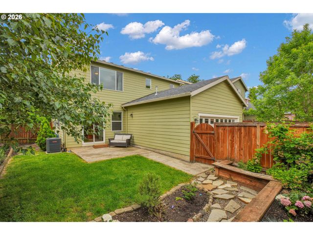 18915 ROSE Rd, Oregon City, OR 97045