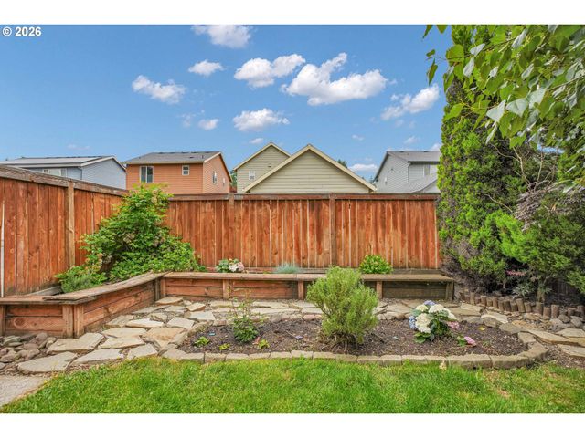 18915 ROSE Rd, Oregon City, OR 97045
