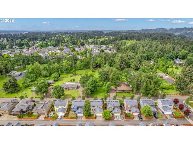 18915 ROSE Rd, Oregon City, OR 97045