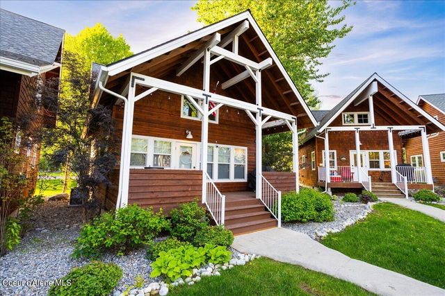 232 Pomrankey Ln, Dover, ID 83825