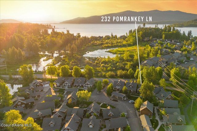 232 Pomrankey Ln, Dover, ID 83825