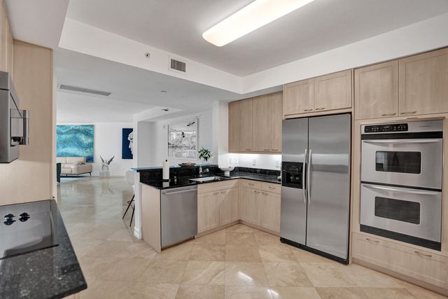 550 SE Mizner Boulevard B506, Boca Raton, FL 33432