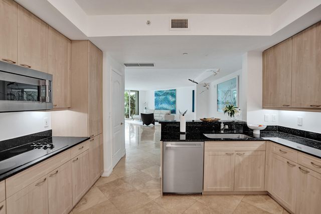 550 SE Mizner Boulevard B506, Boca Raton, FL 33432