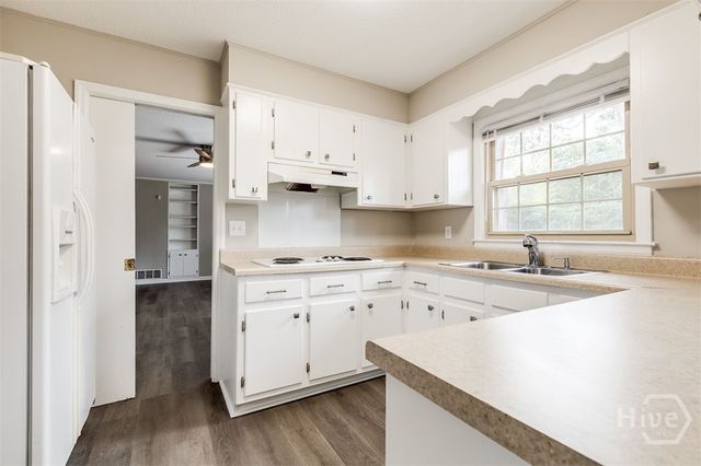 535 Gleason Avenue, Pooler, GA 31322