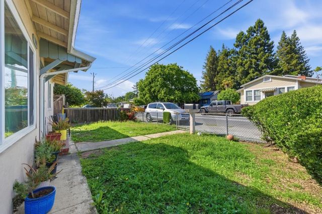 114 Bonita Avenue, Redwood City, CA 94061