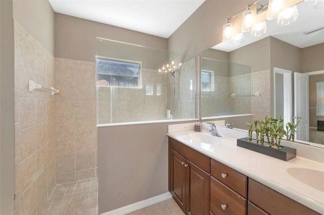 4930 NEWPORT NEWS CIRCLE, Bradenton, FL 34211
