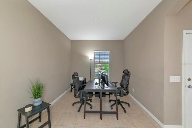 4930 NEWPORT NEWS CIRCLE, Bradenton, FL 34211