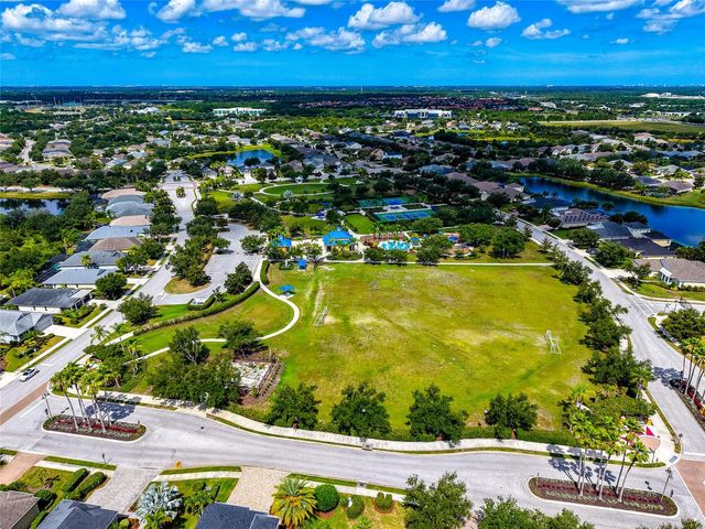 4930 NEWPORT NEWS CIRCLE, Bradenton, FL 34211