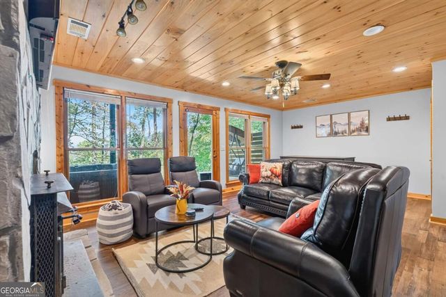 778 Walnut Mountain Road, Ellijay, GA 30536