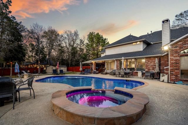 9003 Argonne Stone Lane, Conroe, TX 77302