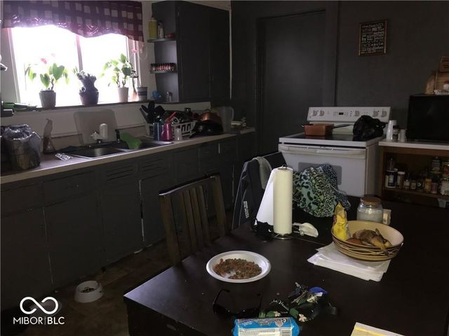 2165 S Meridian Street S, Indianapolis, IN 46225