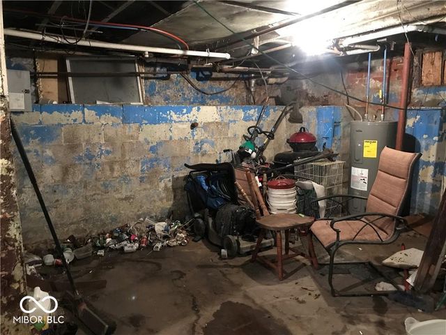 2165 S Meridian Street S, Indianapolis, IN 46225