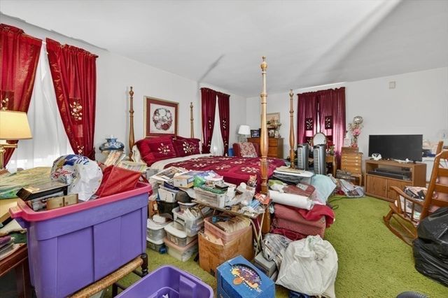 1800 Robeson St, Fall River, MA 02720