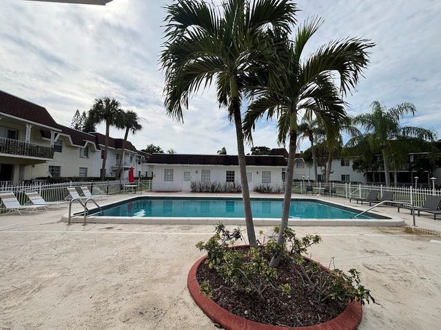 700 SE 2nd Avenue 409, Deerfield Beach, FL 33441