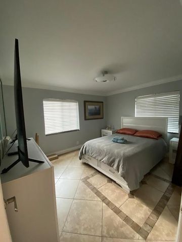 700 SE 2nd Avenue 409, Deerfield Beach, FL 33441