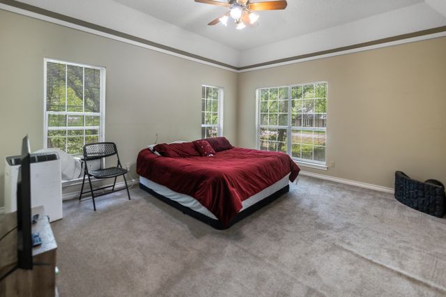 1707 Woodridge Circle, Arlington, TX 76013