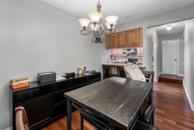 1707 Woodridge Circle, Arlington, TX 76013