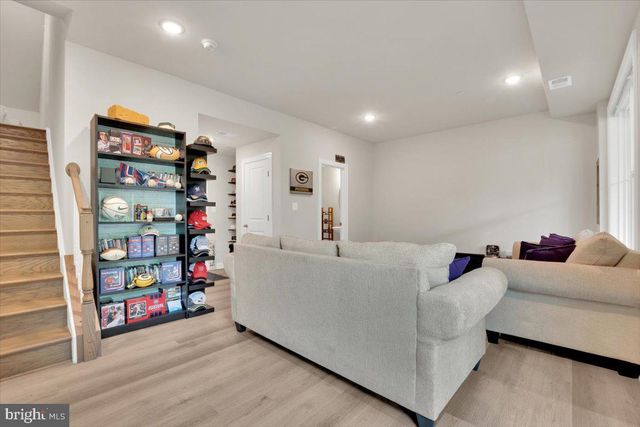 7215 MOUNTAINEER DR, Alexandria, VA 22306