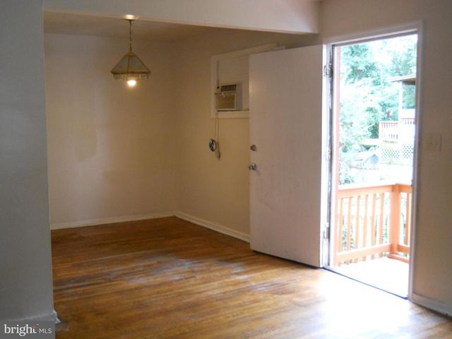 12025 BLUHILL RD, Silver Spring, MD 20902