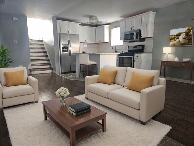 6732 S Peoria Street, Chicago, IL 60621