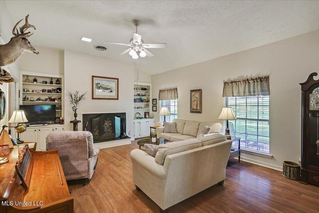 727 Laney Drive, Clinton, MS 39056