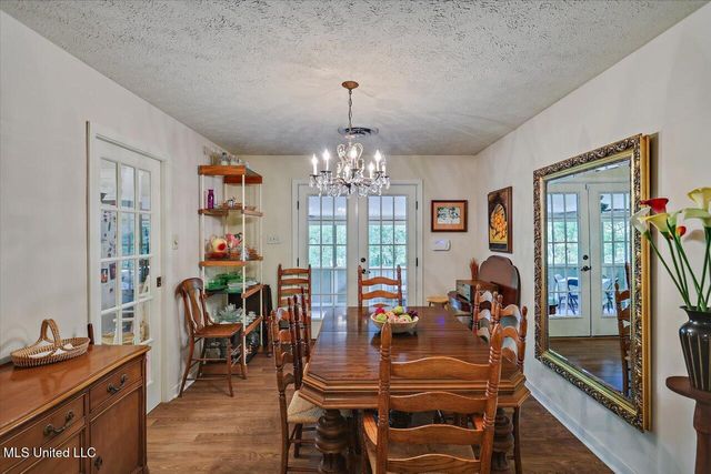 727 Laney Drive, Clinton, MS 39056