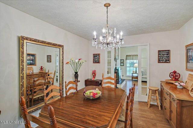 727 Laney Drive, Clinton, MS 39056