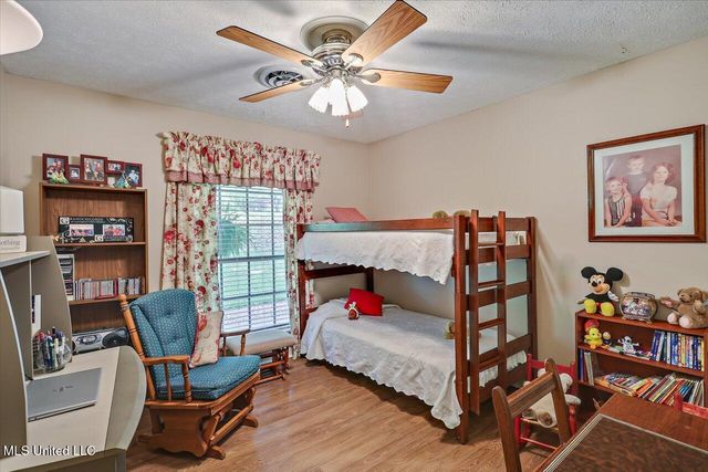 727 Laney Drive, Clinton, MS 39056