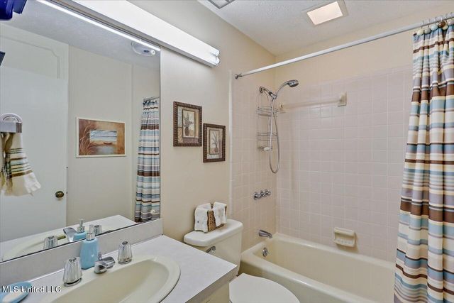 727 Laney Drive, Clinton, MS 39056