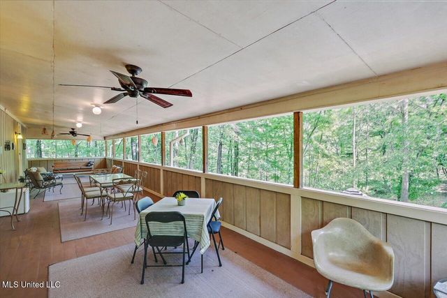 727 Laney Drive, Clinton, MS 39056